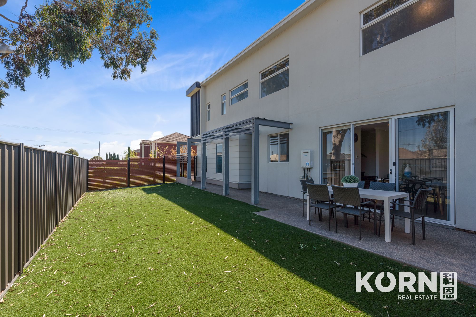 38 Woodley Avenue, Newton