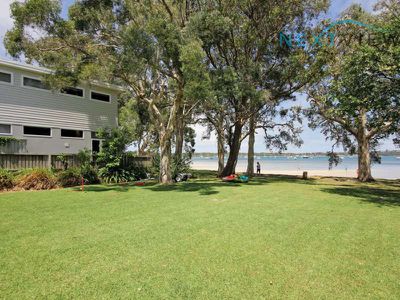 6 Danalene Parade, Corlette