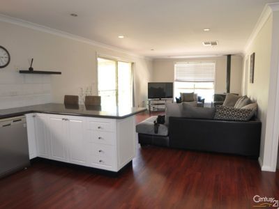 96 Murrayfield Drive, Dubbo