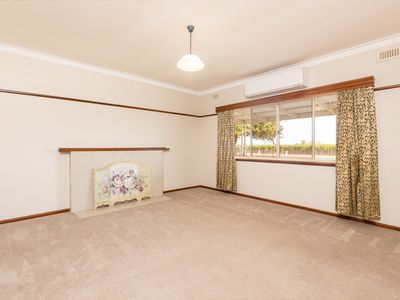 88 Parraweena Road, Coomealla