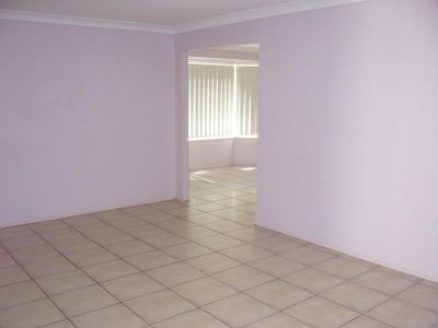 6 Goldenia Close Close, Morisset