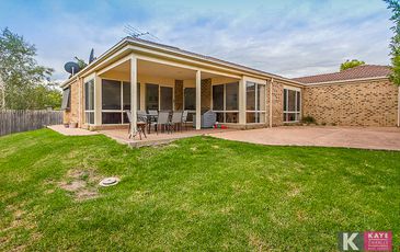 9 Sunhill Court, Beaconsfield