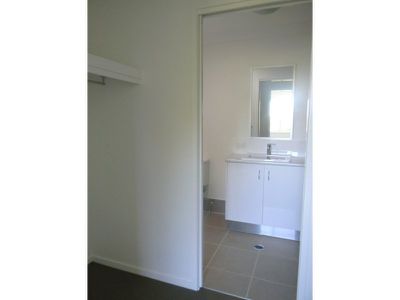 2 / A Greenhills Esplanade, Maleny