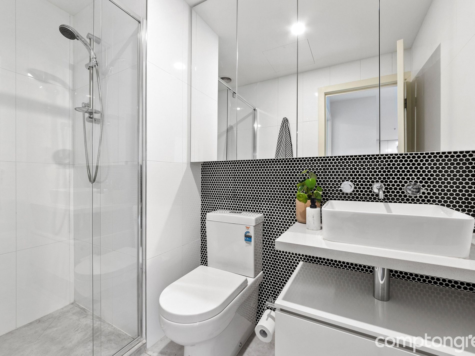 101 / 61 Droop St, Footscray