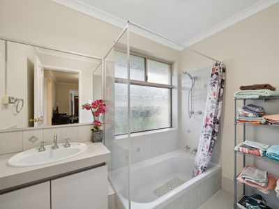 24 Tangerine Close, Seville Grove