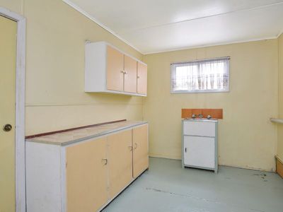 27 Rosenberg Crescent, Kalgoorlie