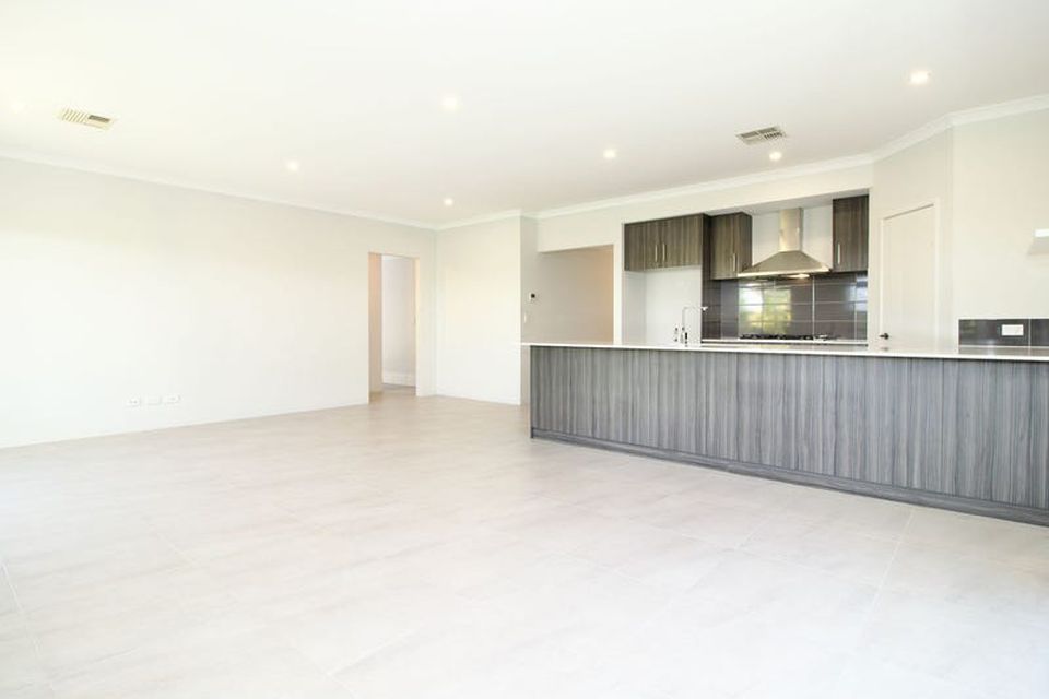 17 Saltwater Street , Baldivis