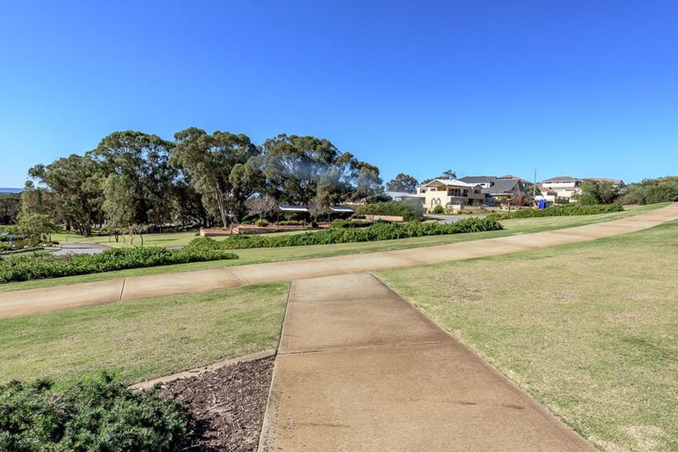 59 Saint James Drive , Baldivis