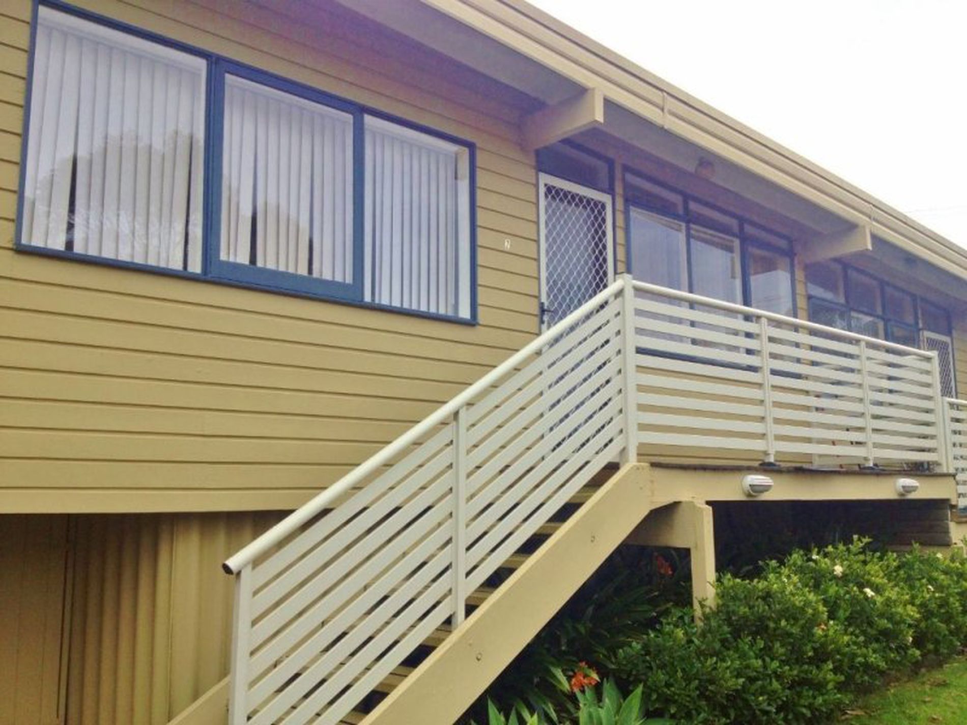 2 / 79 Clyde Street, Mollymook