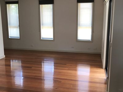 2 / 52 Mount Street, Glen Waverley