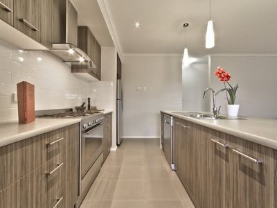 5 WEATHERS PLACE, Wodonga