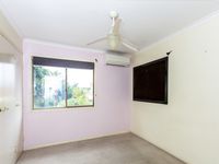 4 Wyambi Place, Middle Park