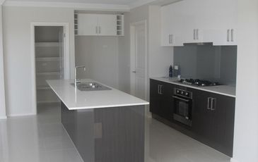 56 Grandvue Boulevard, Pakenham