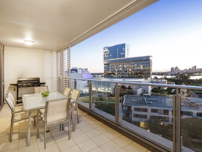 802 / 2 Oldfield Street, Burswood