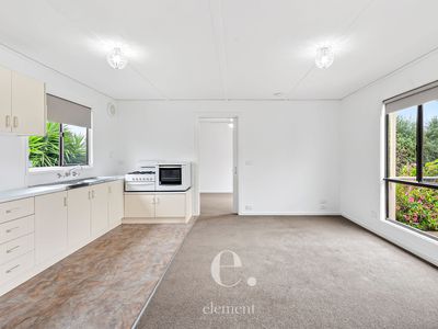 2 Stevens Court, Leopold