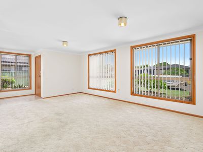 1 / 11 Mayers Drive, Tuncurry