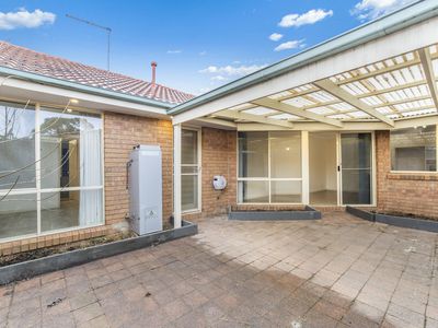 8 / 15 Lyall Street, Cranbourne