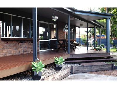 27 Sunrise Avenue, Tewantin