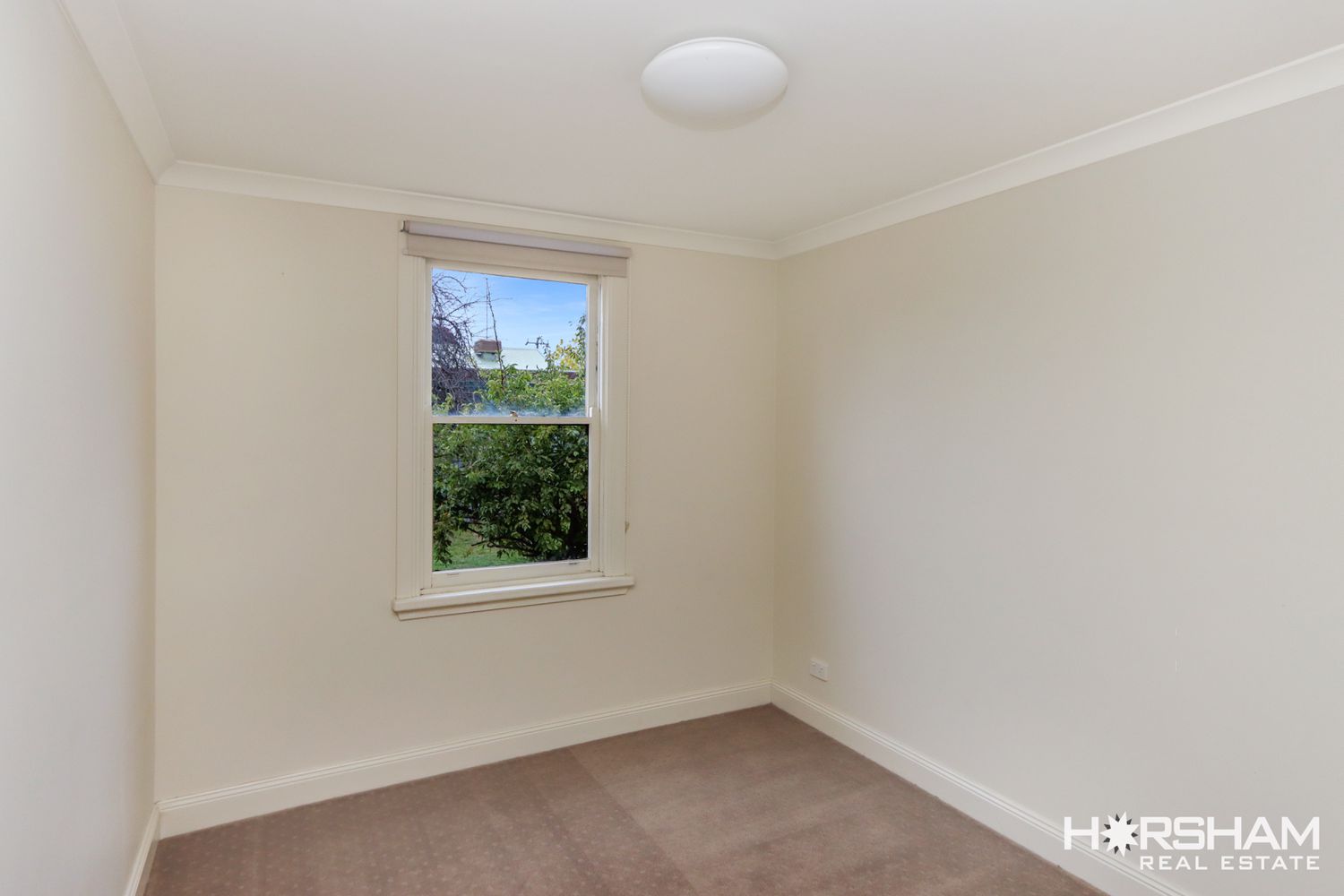 1 Don Street, Horsham