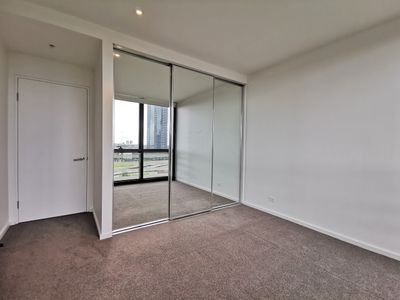 807N / 883 Collins Street, Docklands