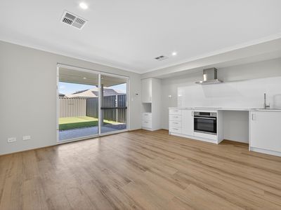 17B Blackmore Loop, Brabham