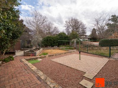 2 Joske Place, Latham