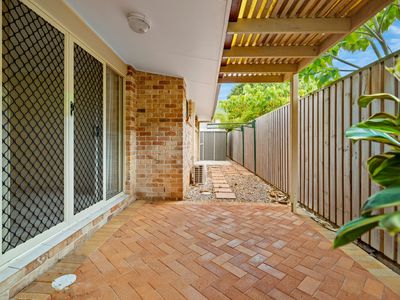 1 Butler Place, Redland Bay