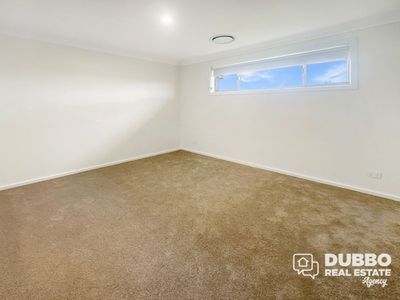 57 Saint Brigids Circuit, Dubbo