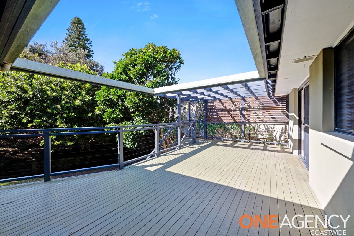 4 Boos Road, Forresters Beach