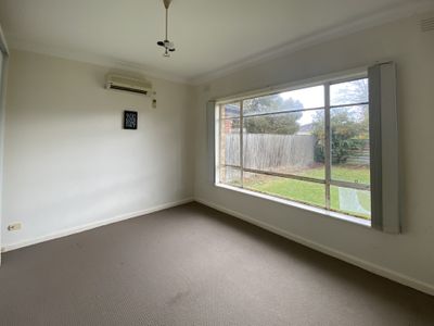 1 / 19 Kurrajong Avenue, Glen Waverley