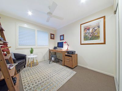 121 Ropley Road, Wynnum West