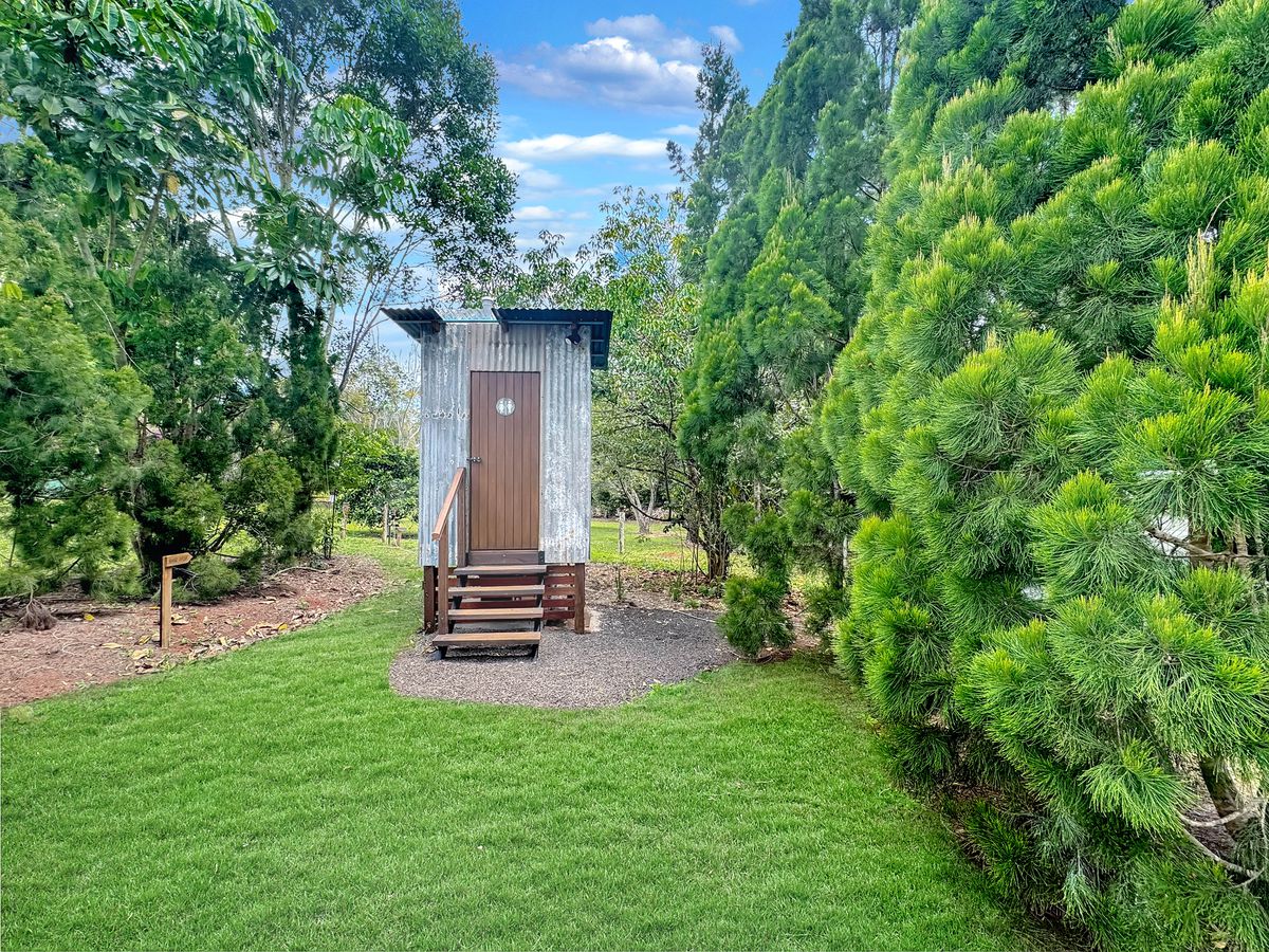 48 Russell Road West, Lake Eacham