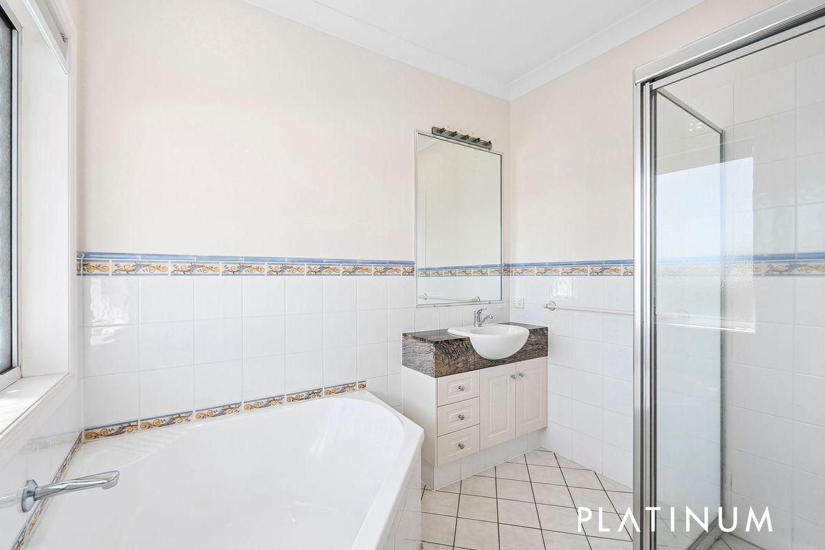 4 / 34 Burleigh Street, Burleigh Heads