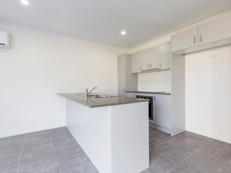 1 / 19 Prosperity Close, Bellbird Park