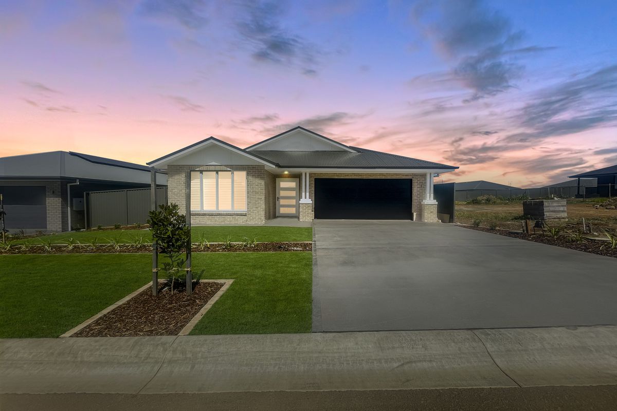 12 Current Court, Dubbo