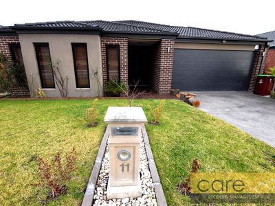 11 McMahon Avenue, Cranbourne North