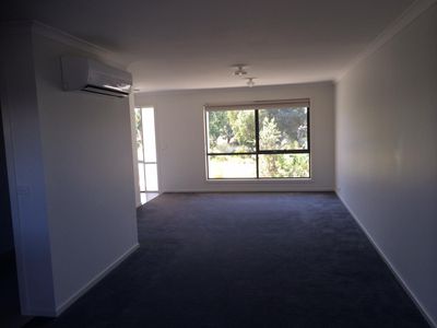 24A Courthouse Walk, Doreen