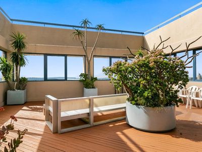 172 / 27 Park Street, Sydney