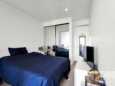 2413 / 120 A'Beckett Street, Melbourne