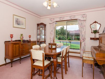 17 Glenmont Crescent, Mount Gambier