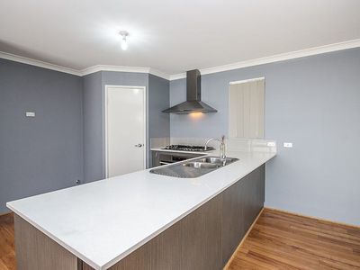 6 Torres Parade, Aveley