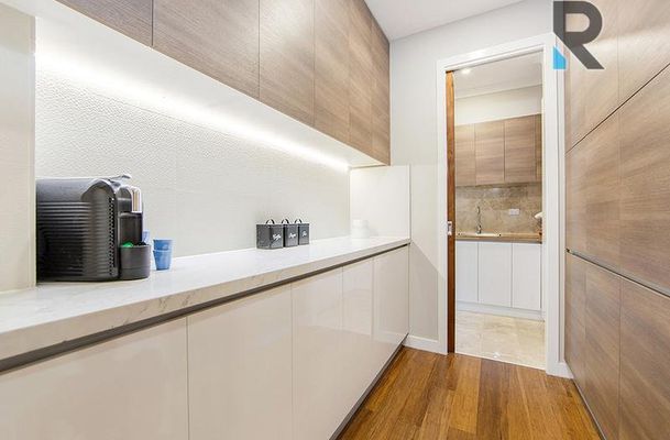 10 Montenegro Road, Greenvale