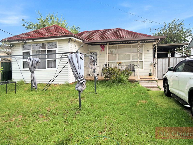 70-72 Queen Street, Canley Heights