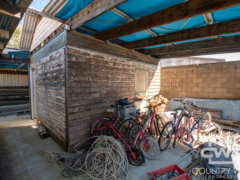 84 Grovers Lane, Glen Innes