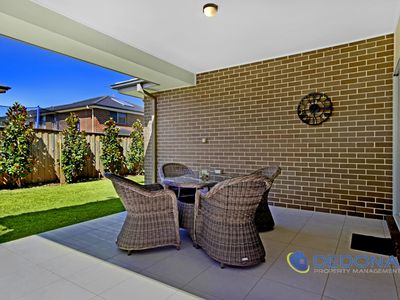 8 Lusitano Street, Beaumont Hills