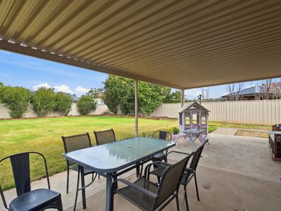 9 Haynes Crt, Tocumwal
