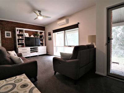 2B Delhi Street, Seymour