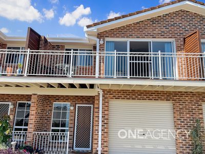 2 / 5 Minerva Avenue, Vincentia