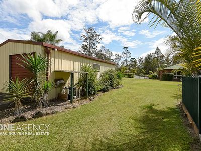 290 Forestdale Drive, Forestdale