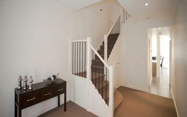 25 Tilbavale Close, Hallam